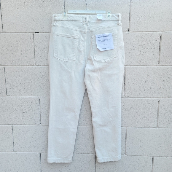 Good American | Good Classic High Waist Straight Leg Jeans in Bone011 NEW - Picture 9 of 12